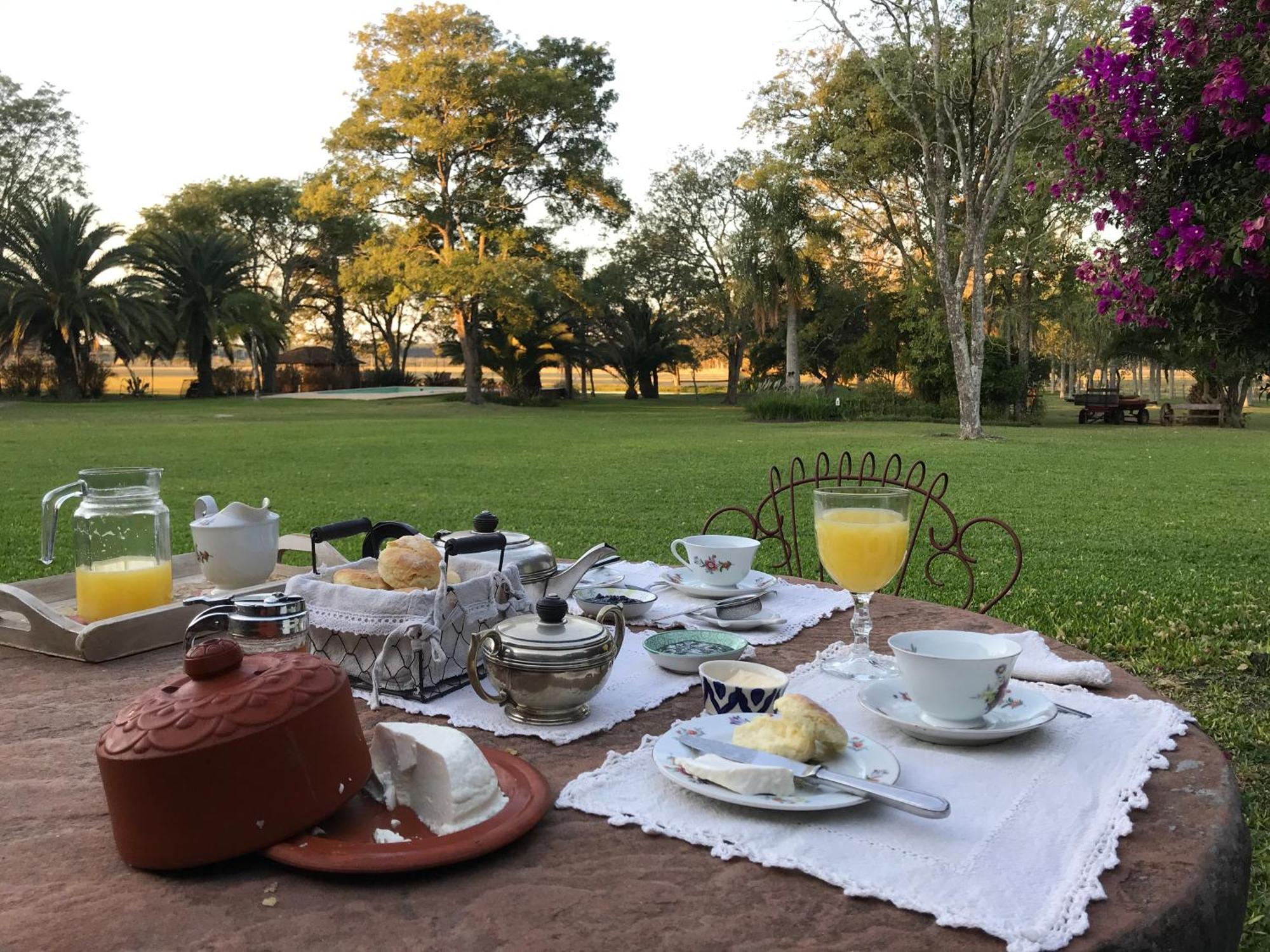 Estancia La Violeta ชาร์คารี ภายนอก รูปภาพ
