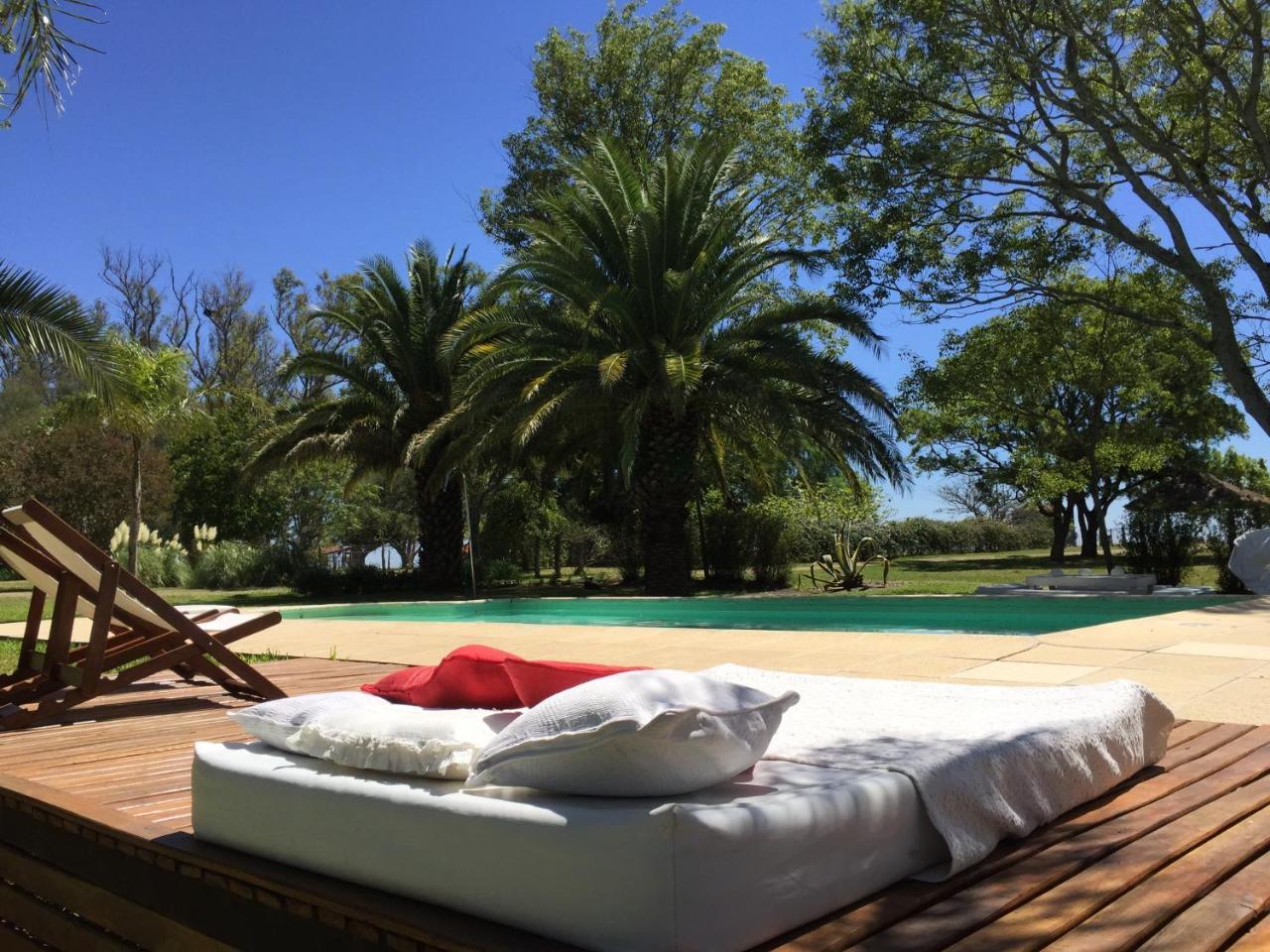 Estancia La Violeta ชาร์คารี ภายนอก รูปภาพ
